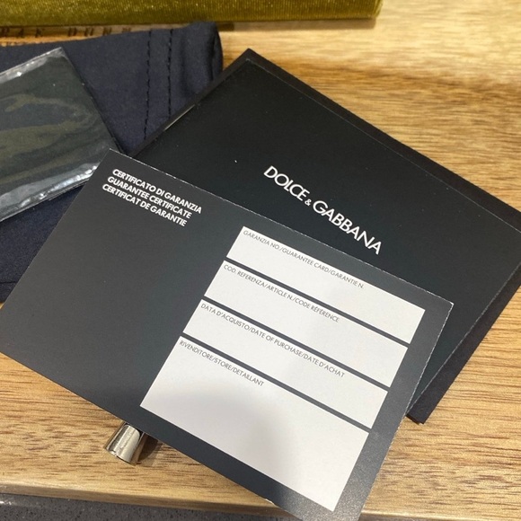 Dolce & Gabbana Case Velvet Hard Sunglass Case NIB - Picture 3 of 5